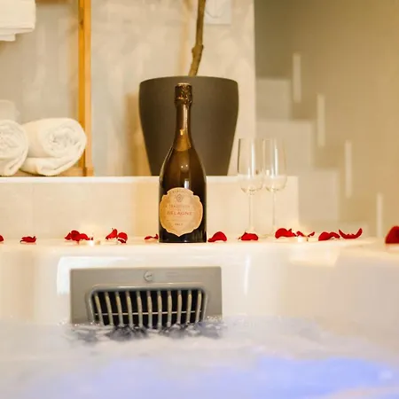 Maison Unique Avec Jacuzzi Et Sauna En Normandie Penzion 4*