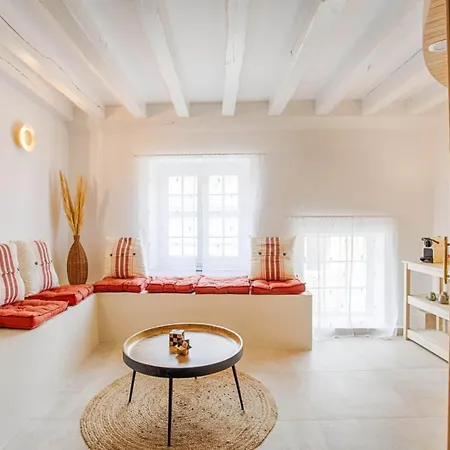 Maison Unique Avec Jacuzzi Et Sauna En Normandie 4*